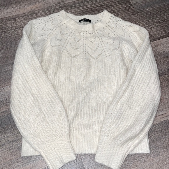 SM Ann Taylor Long Sleeve Cream Top - Picture 2 of 4